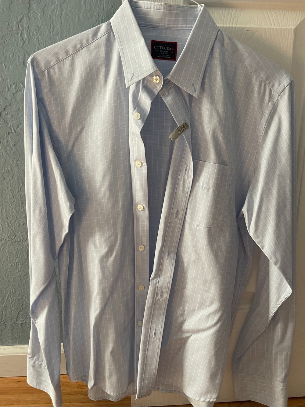 UNTUCKit Men’s Light Blue Windowpane Long-Sleeve Dress Shirt